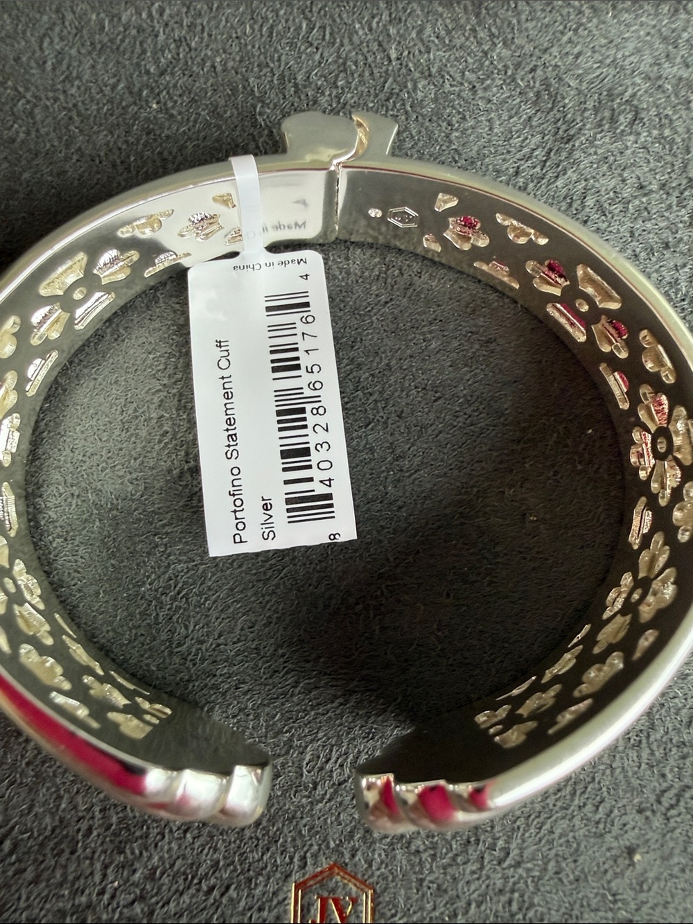 Chunky Ribbed Silver Cuff Bracelet - Picture 5 of 5